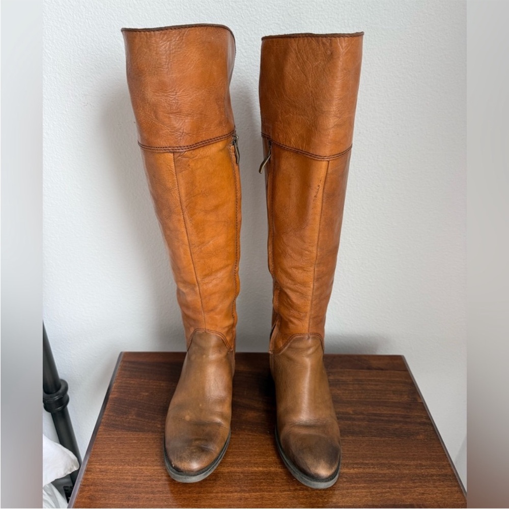 Vince Camuto Leather Over the Knee Carmel Brown Boots with Studs
Size 8.5